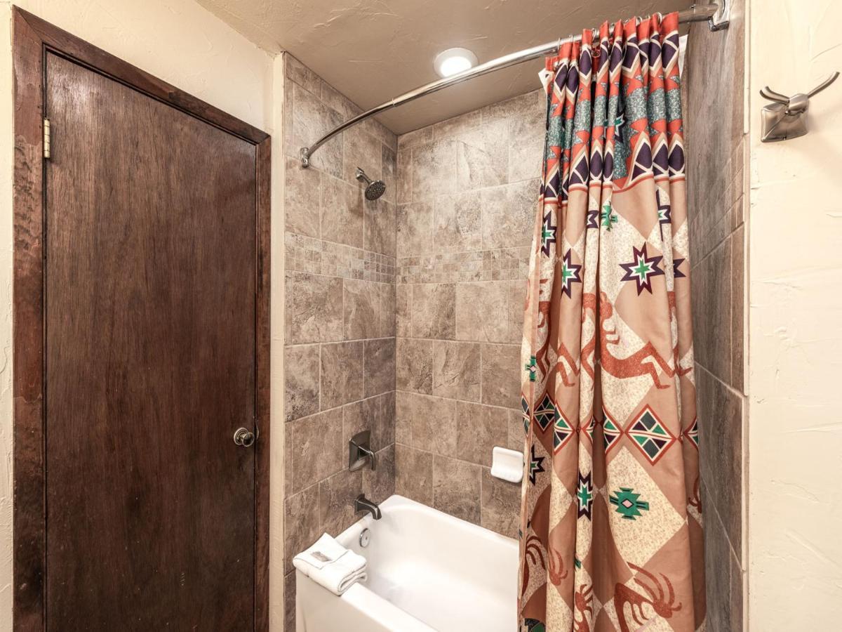 Bear Cave, 2 Bedrooms, Sleeps 6, Fireplace, WiFi, Grill, Mountain View Ruidoso Buitenkant foto