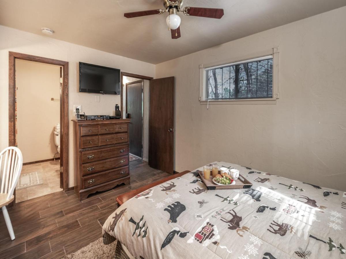 Bear Cave, 2 Bedrooms, Sleeps 6, Fireplace, WiFi, Grill, Mountain View Ruidoso Buitenkant foto